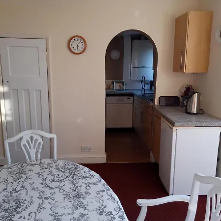 Apartment Fifty-five Bristol